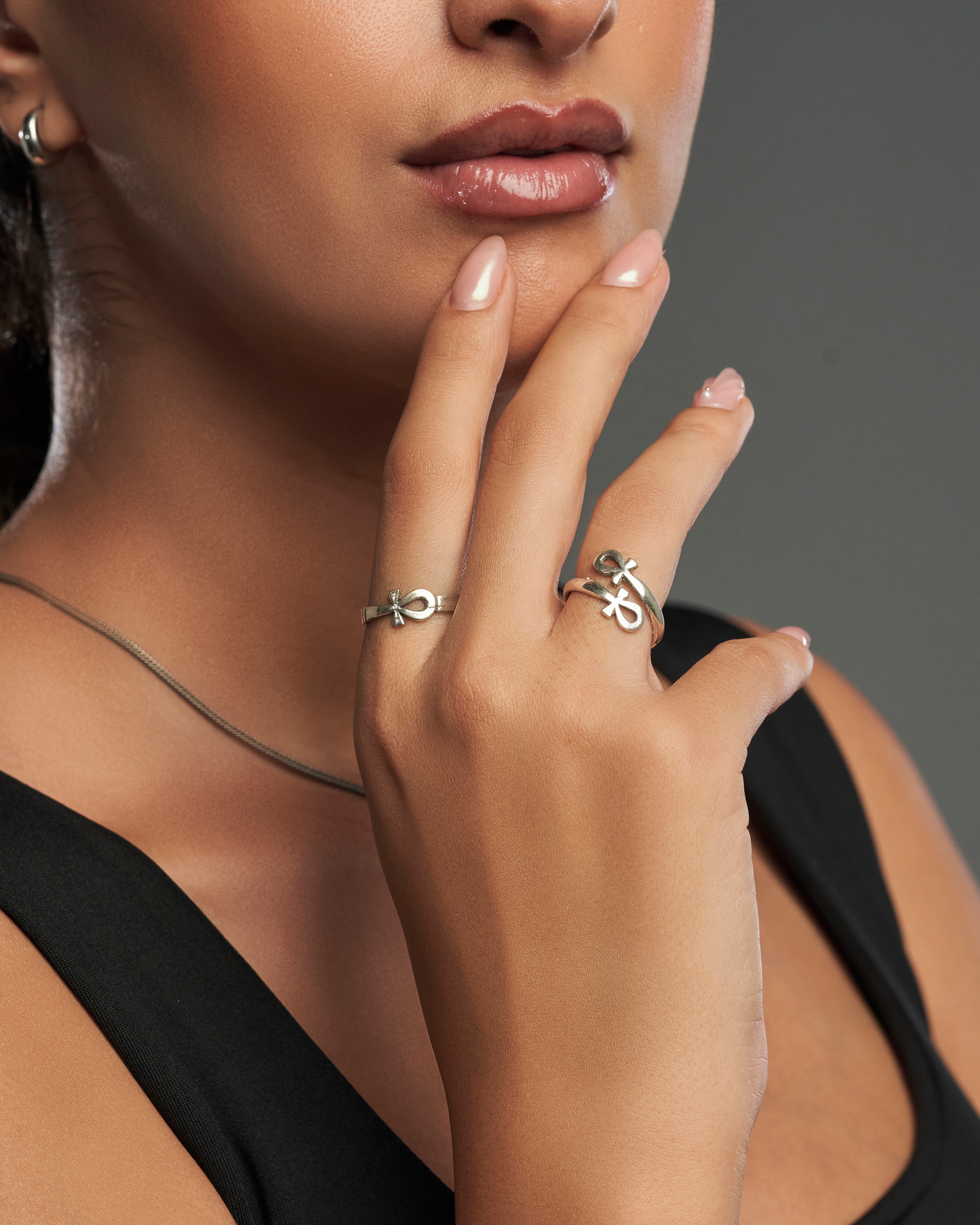 Necklace مفتاح الحياه