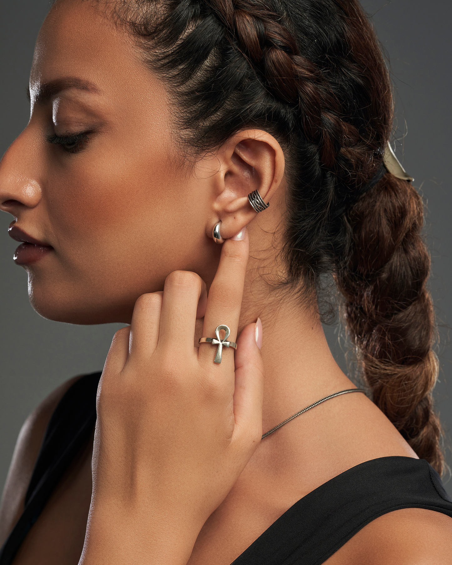 Necklace مفتاح الحياه