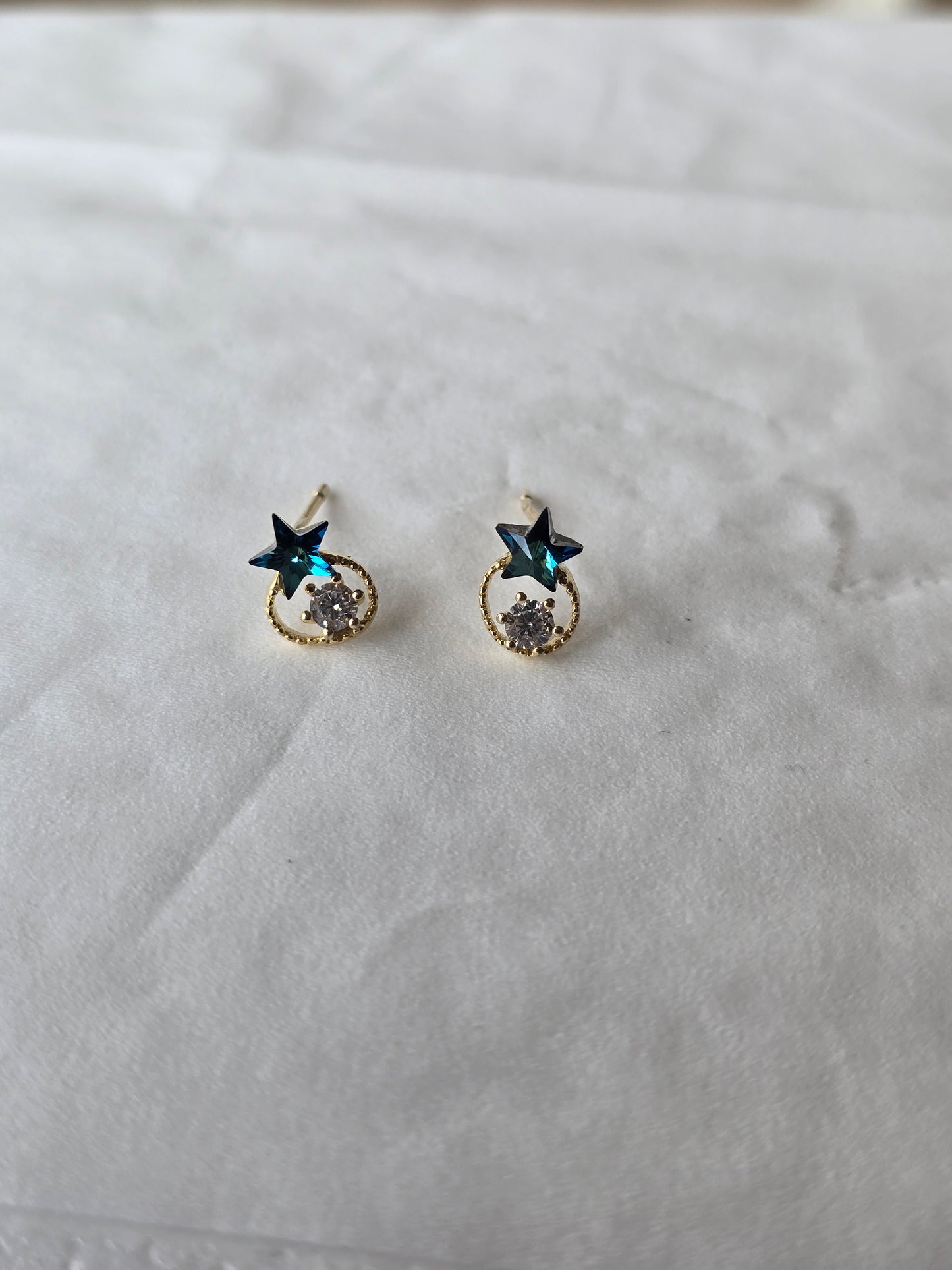 Simple earring gold 2
