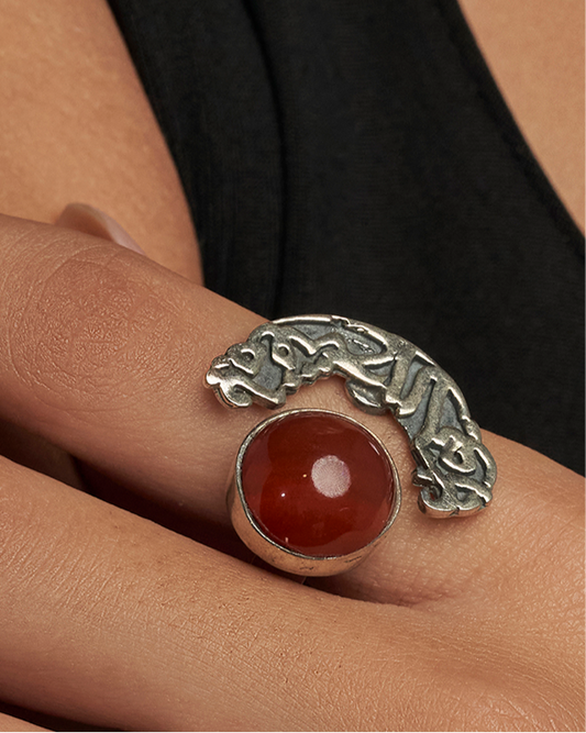 Brown stones ring