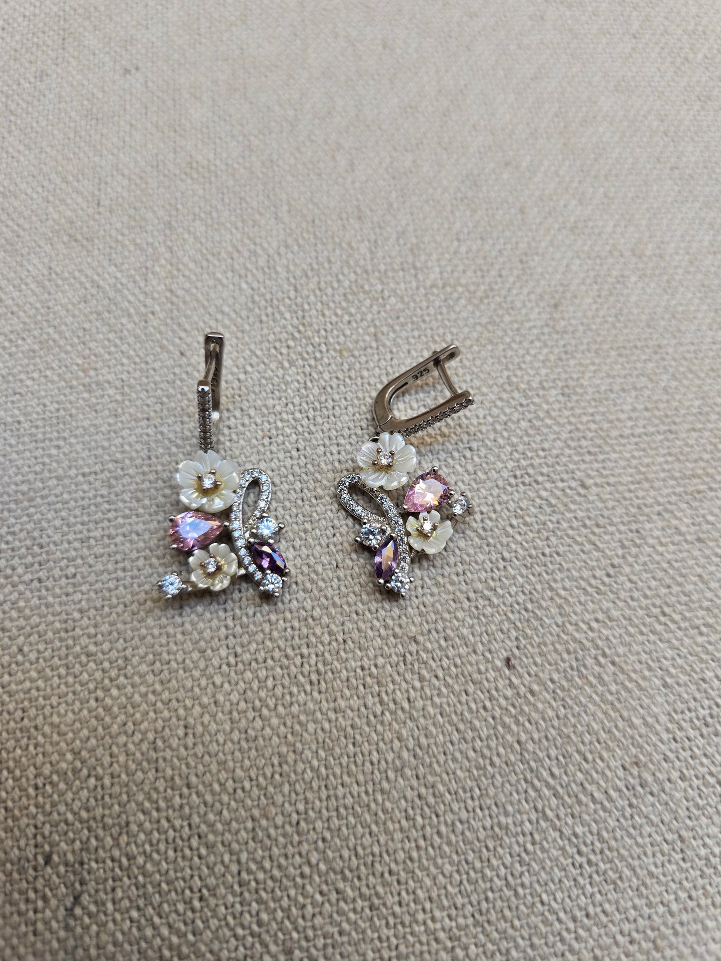 Earring flowers