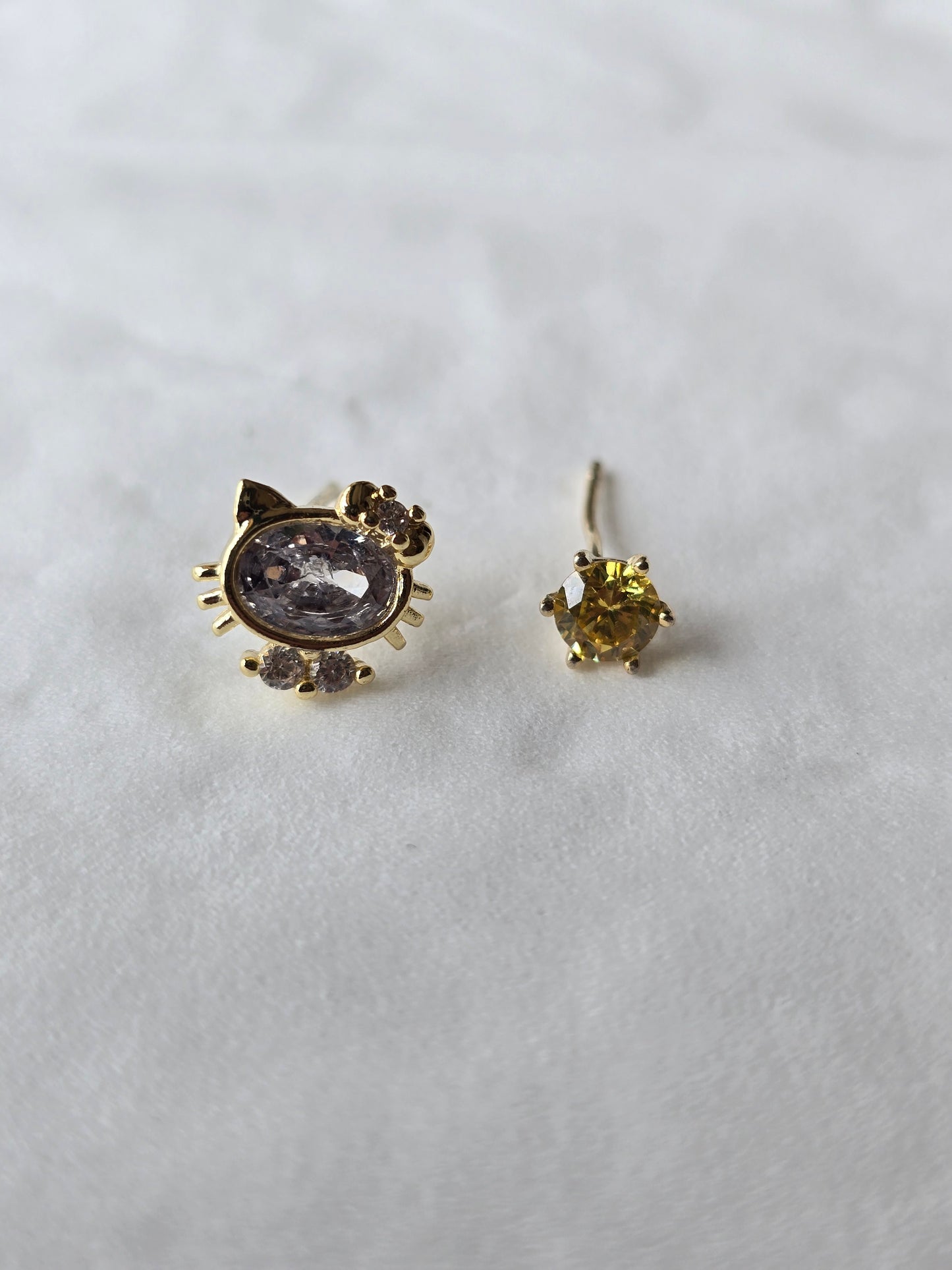 Simple earring gold 3