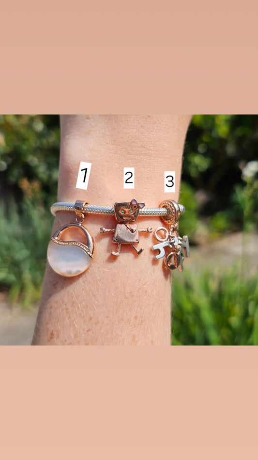 Charms Pandora rose gold 1
