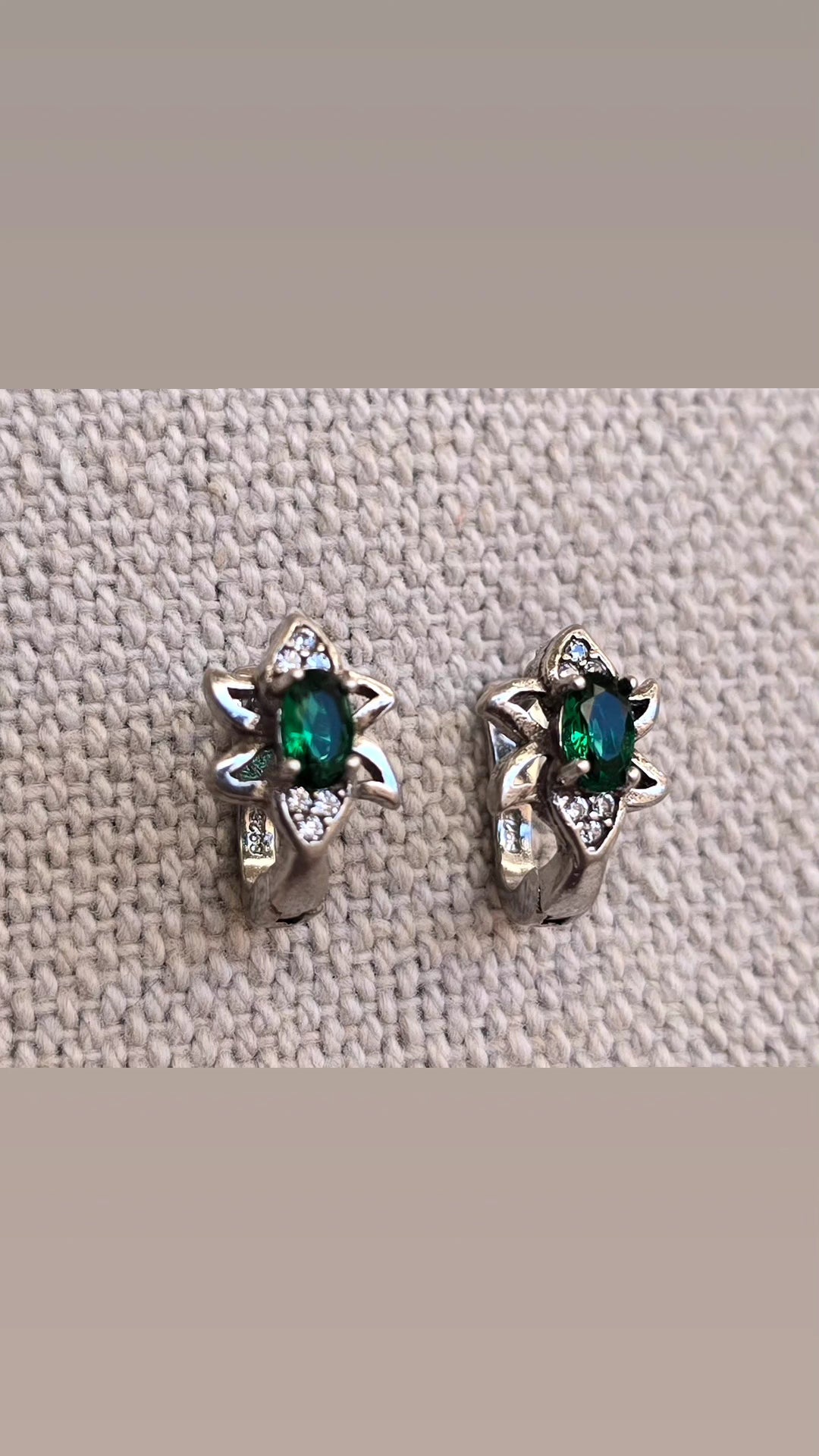Green earring