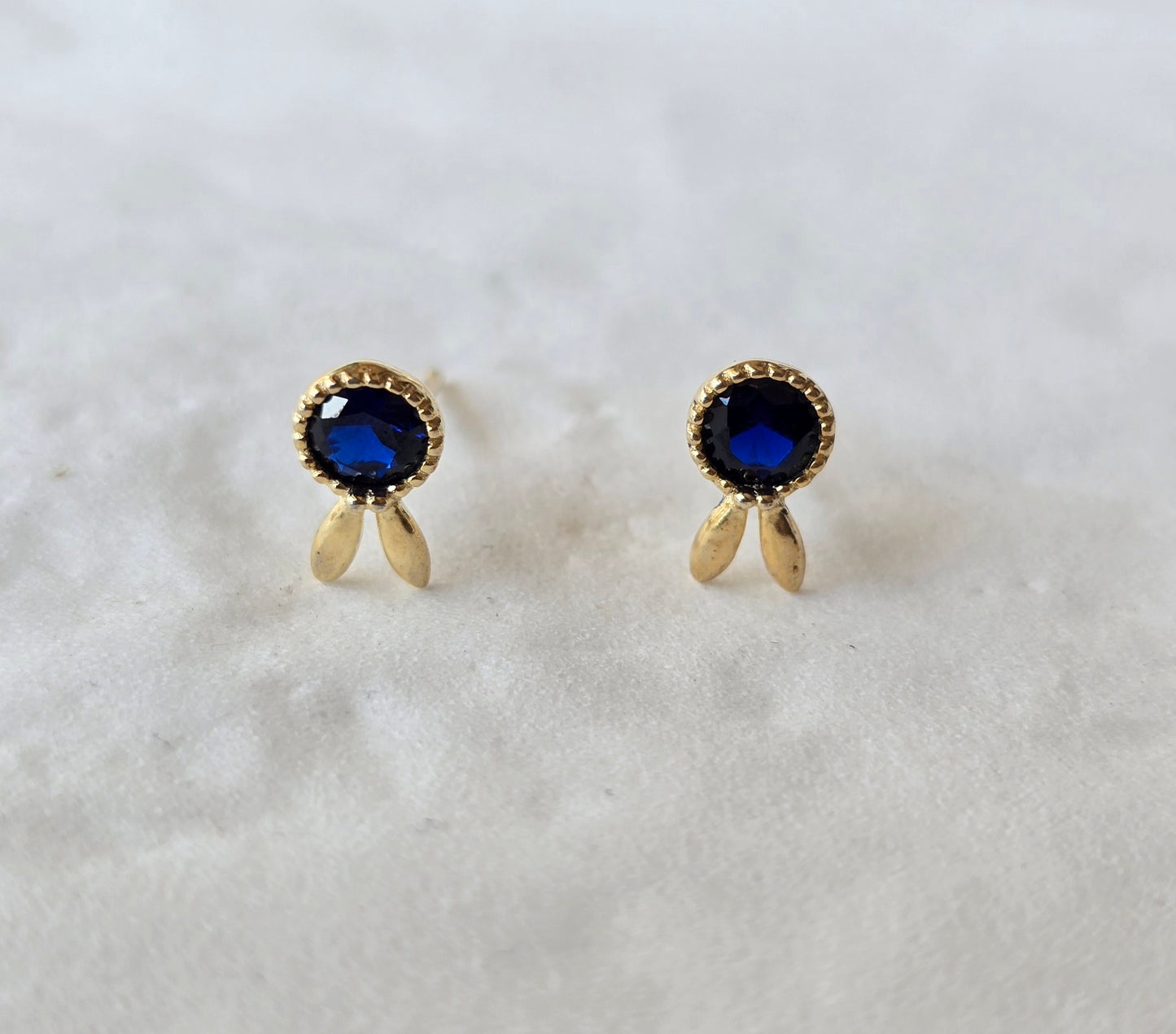 Simple earring gold 4