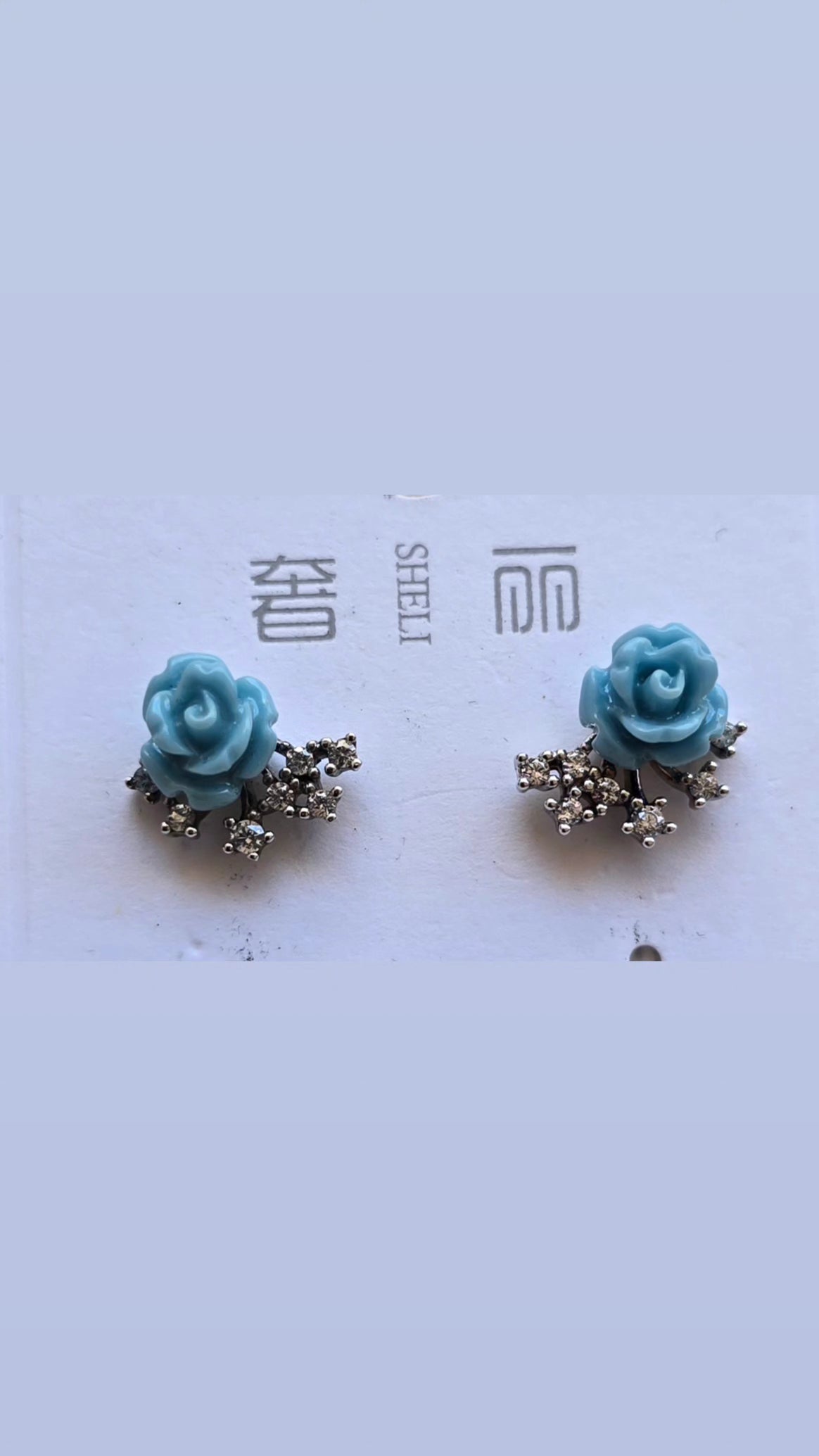 Earring flower