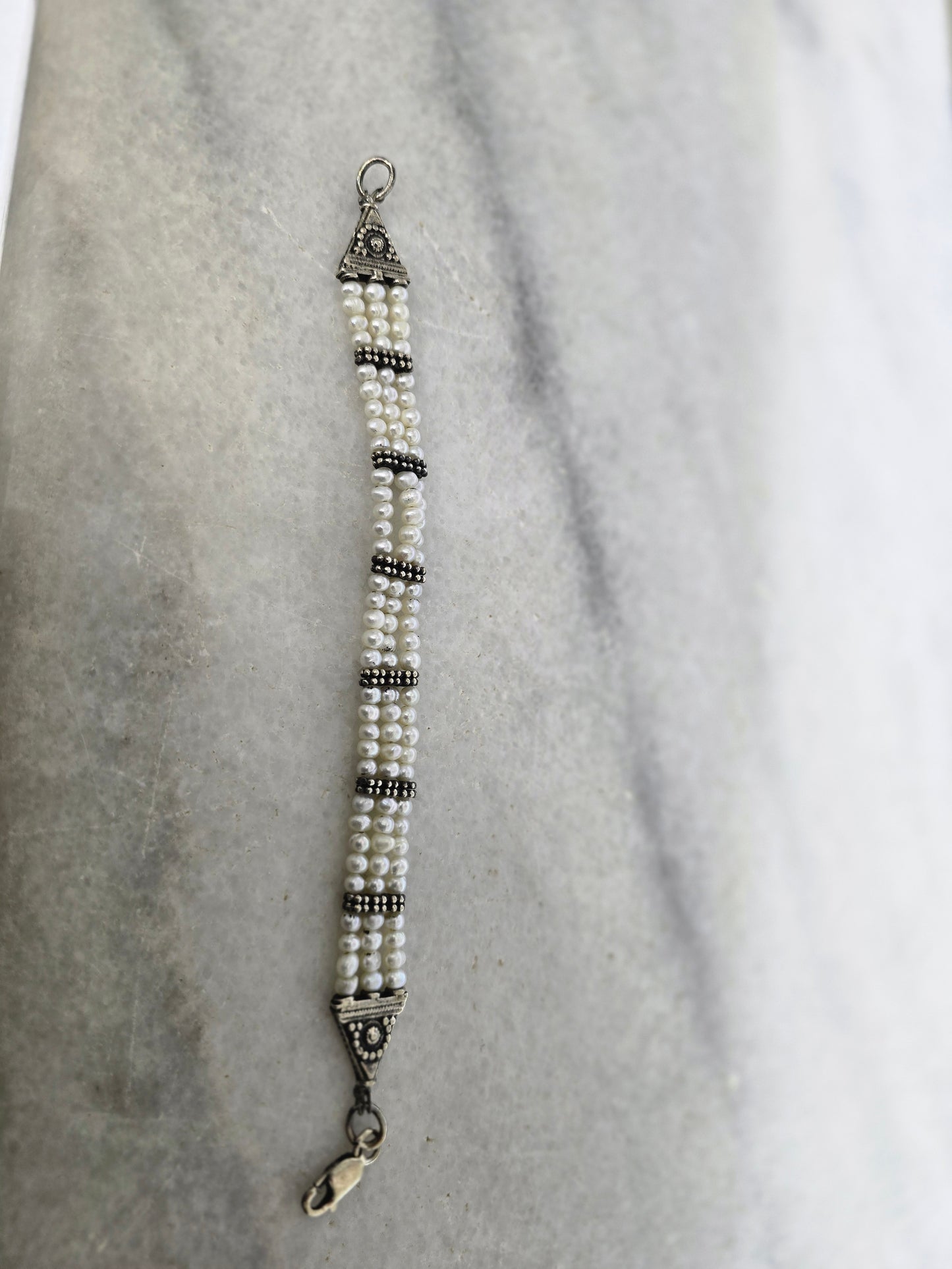 Pearl bracelet 1
