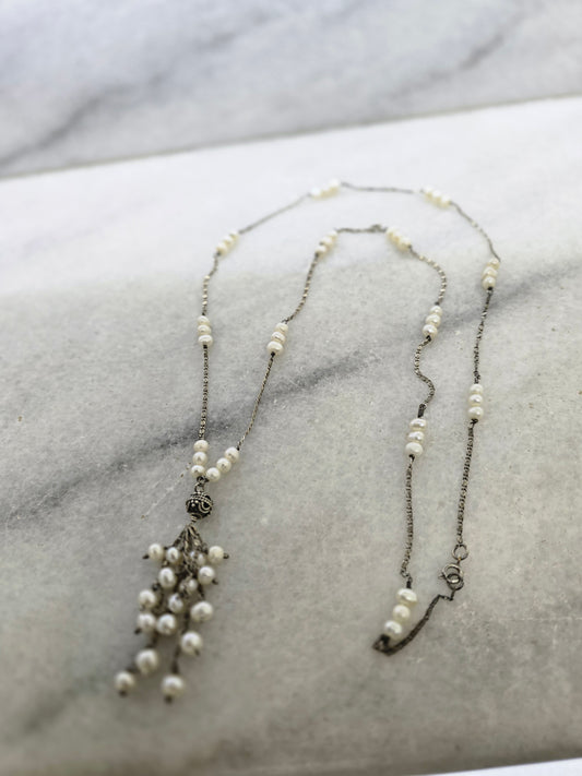 Necklace pearl